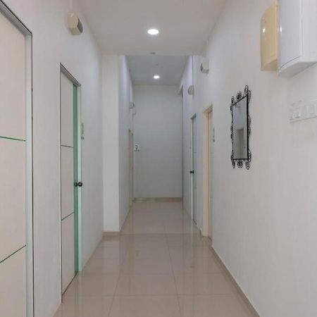 Dlayaran Villa Guest House Куала Ромпин Екстериор снимка