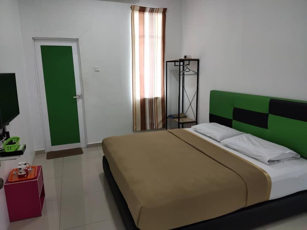 Dlayaran Villa Guest House Куала Ромпин Екстериор снимка